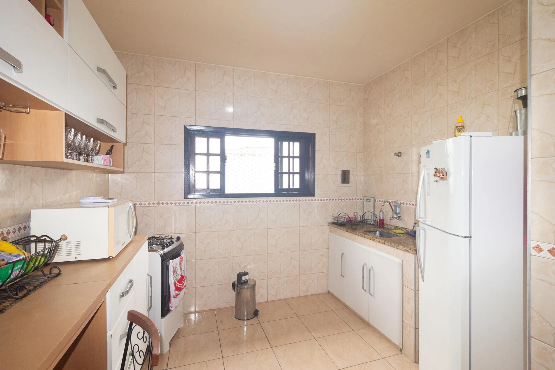 Casa amueblada con 2 dormitorios y parrilla en el balcón — photo 7
