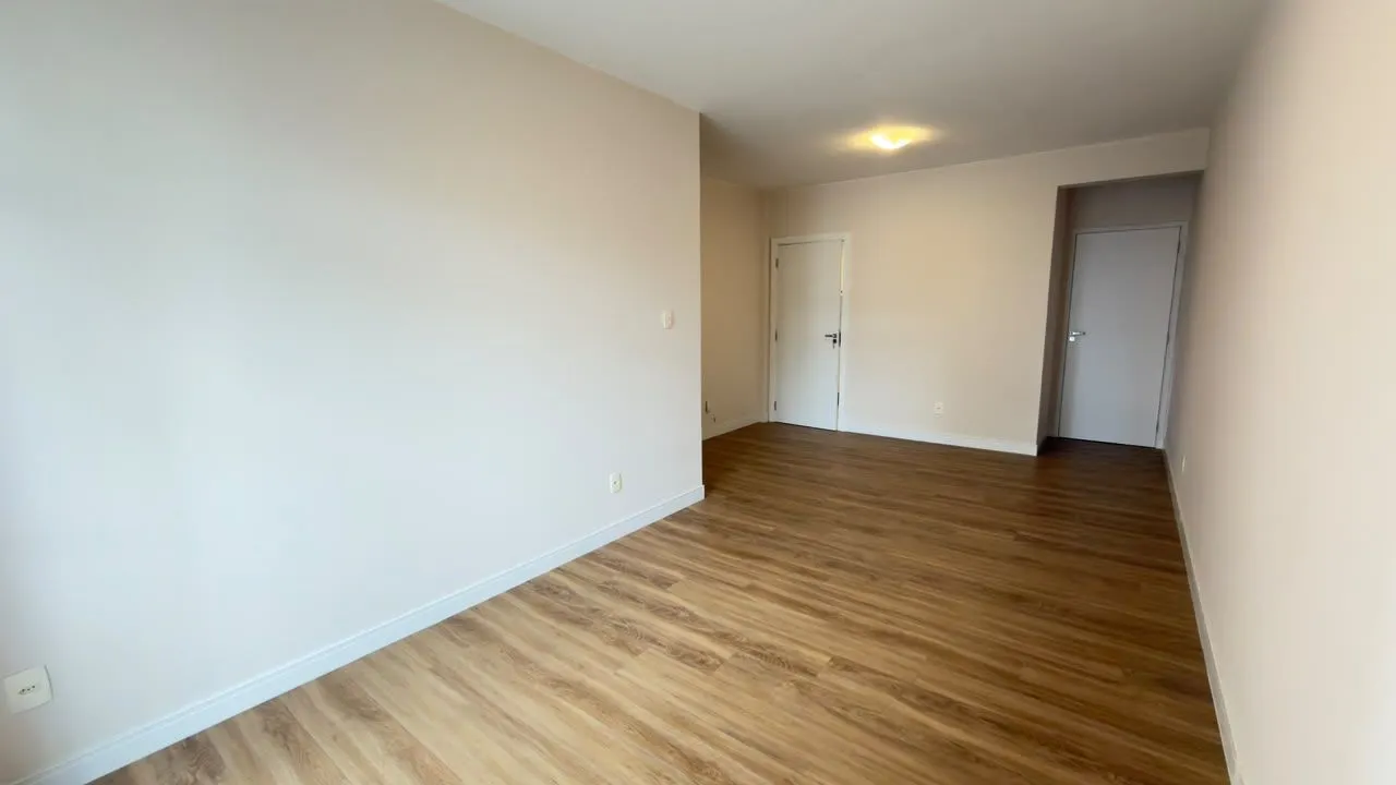 Apartamento de 117 m² com 3 quartos e vaga na garagem — photo 8