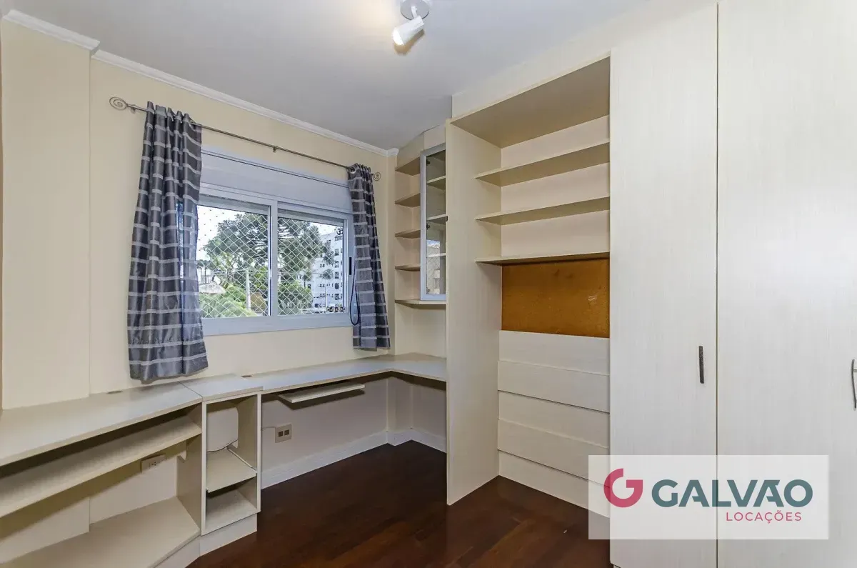 Рабочее место и 2 спальни: квартира 118 м² — photo 5