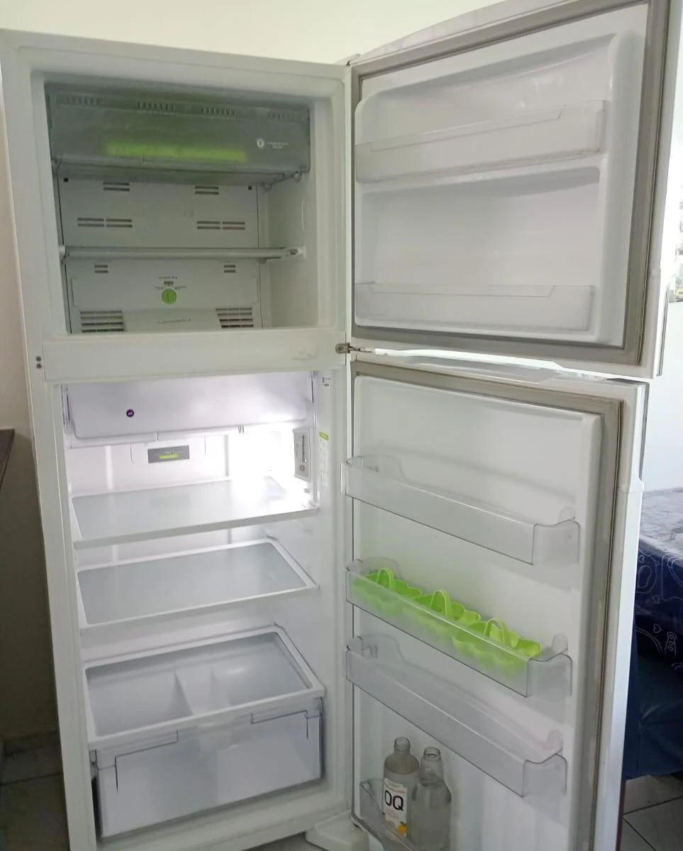 3-bedroom apartment with a washing machine — photo 2