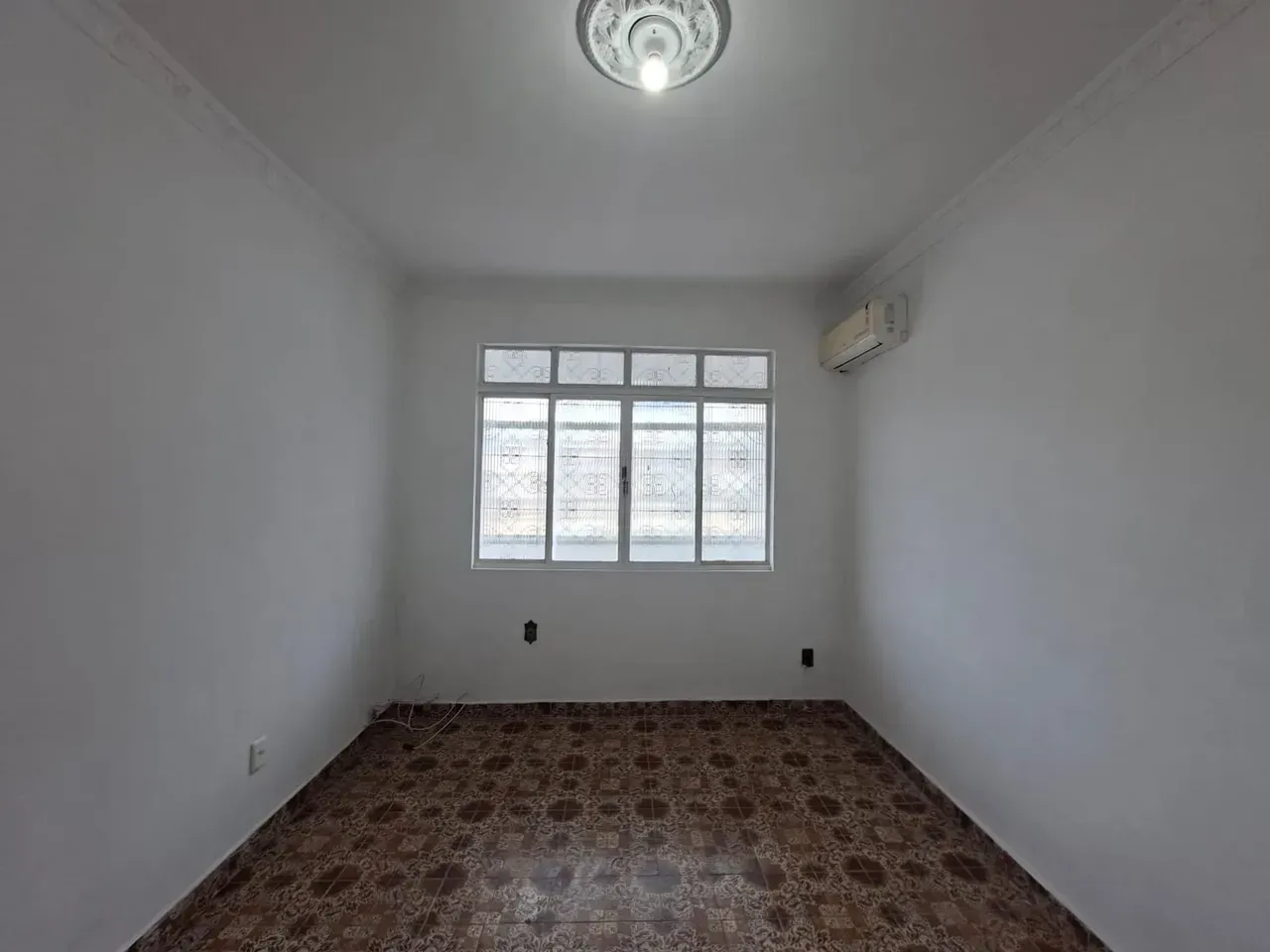2-bedroom apartment with 1 parking space and 2 bathrooms — photo 3