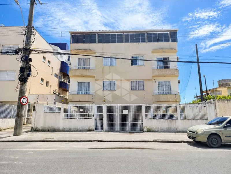 Furnished 2-bedroom, 60 m² apartment in Florianópolis — photo 21