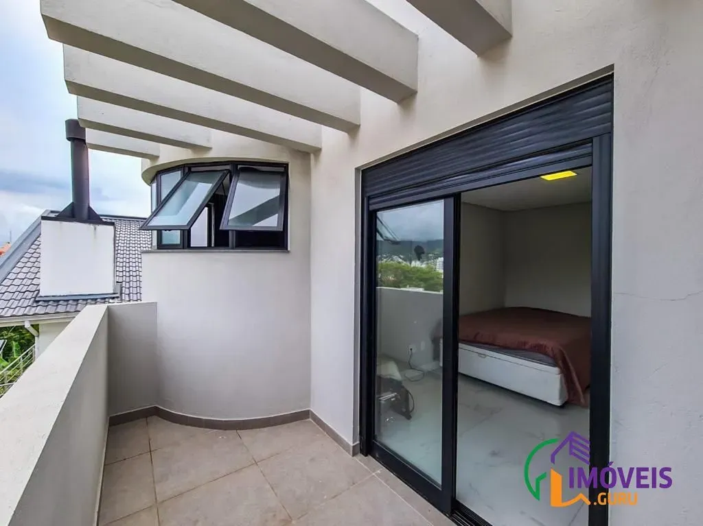 Condominium house with 5 bedrooms and 258 m² — photo 20
