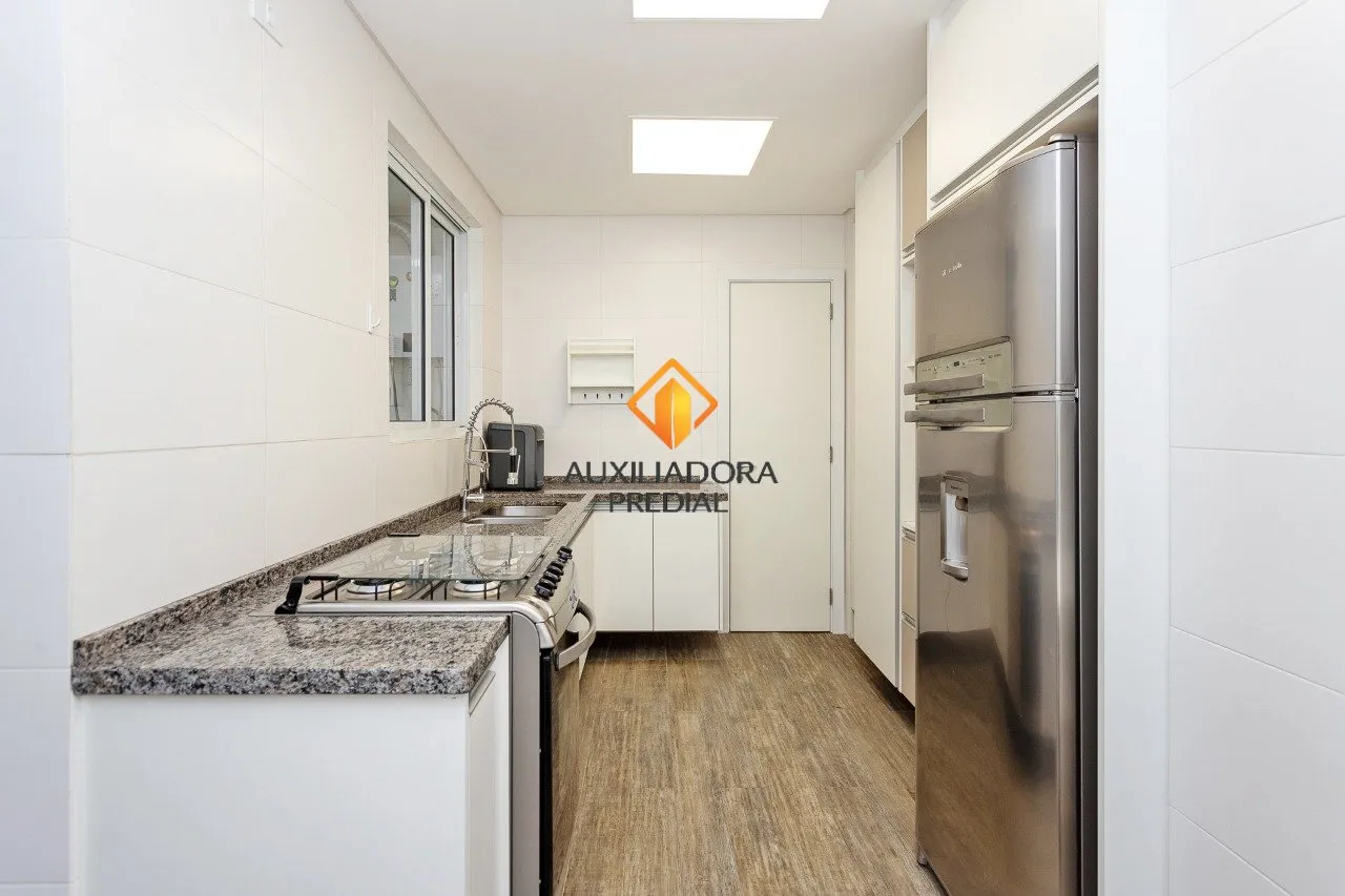 Apartamento mobiliado com cozinha a gás e 3 quartos — photo 8