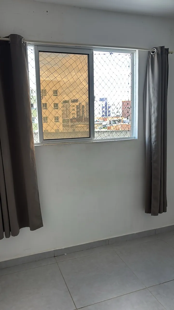 2-bedroom apartment in a building with a gym — photo 6