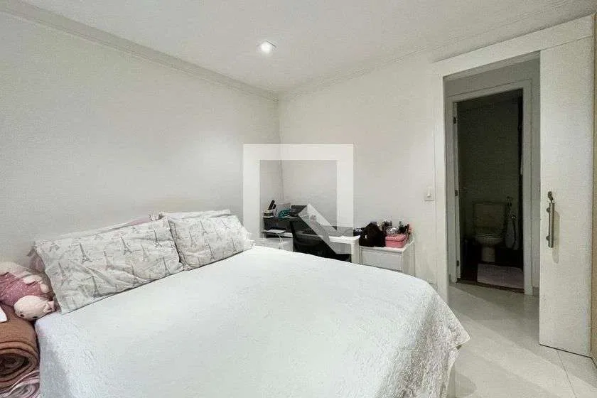 45 m² furnished apartment with 1 bedroom and balcony — photo 2
