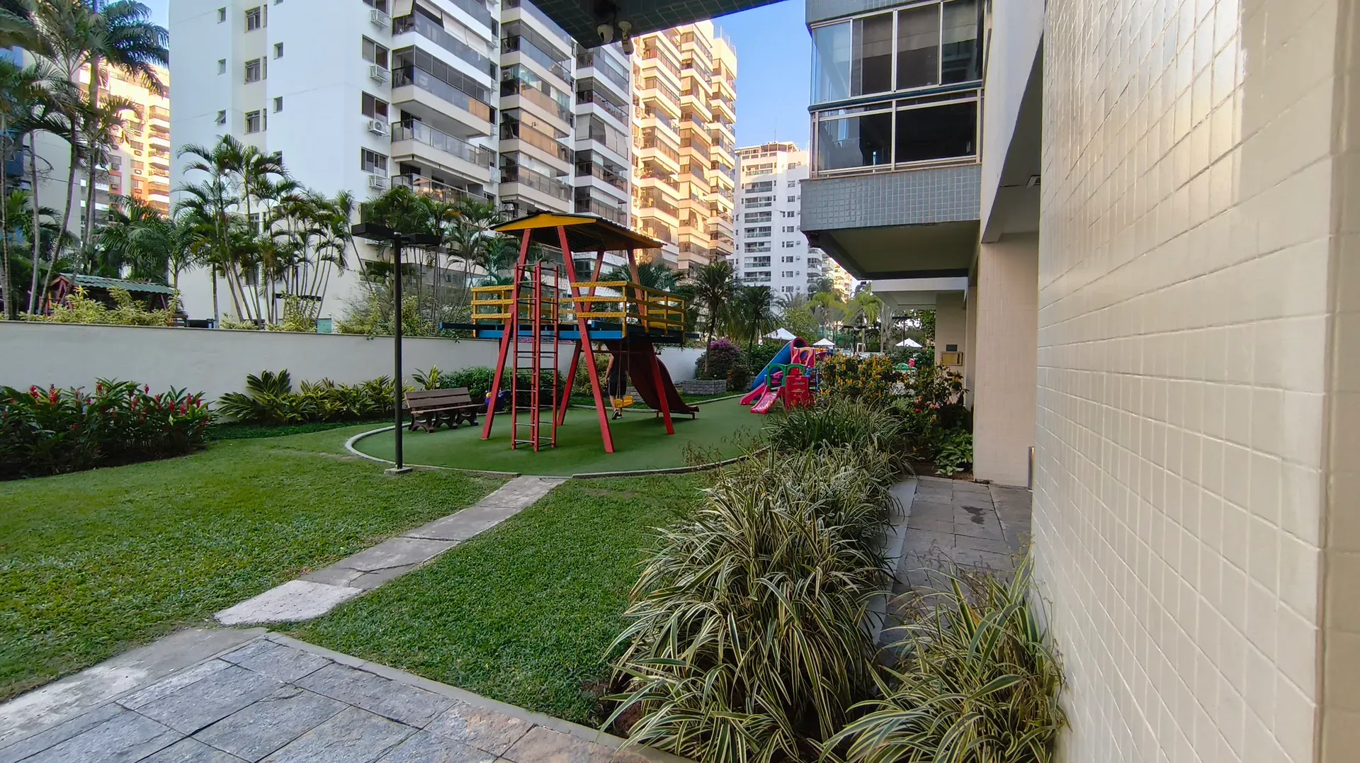 Apartamento de 2 quartos com espaço de home office — photo 24