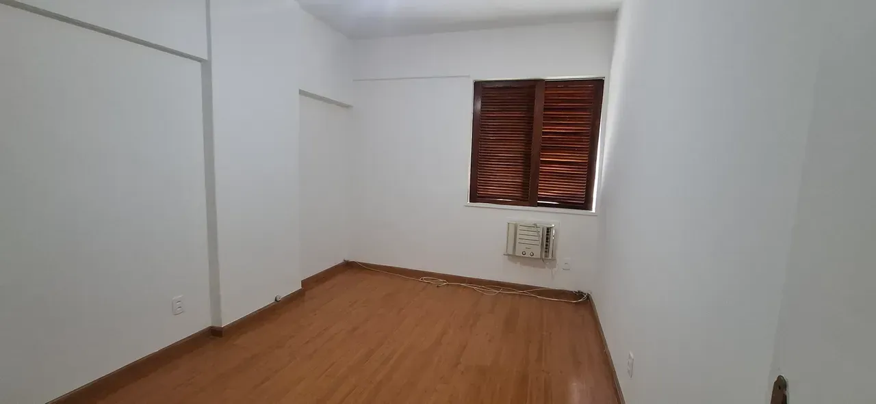 2-bedroom, 2-bath apartment with no parking space — photo 3