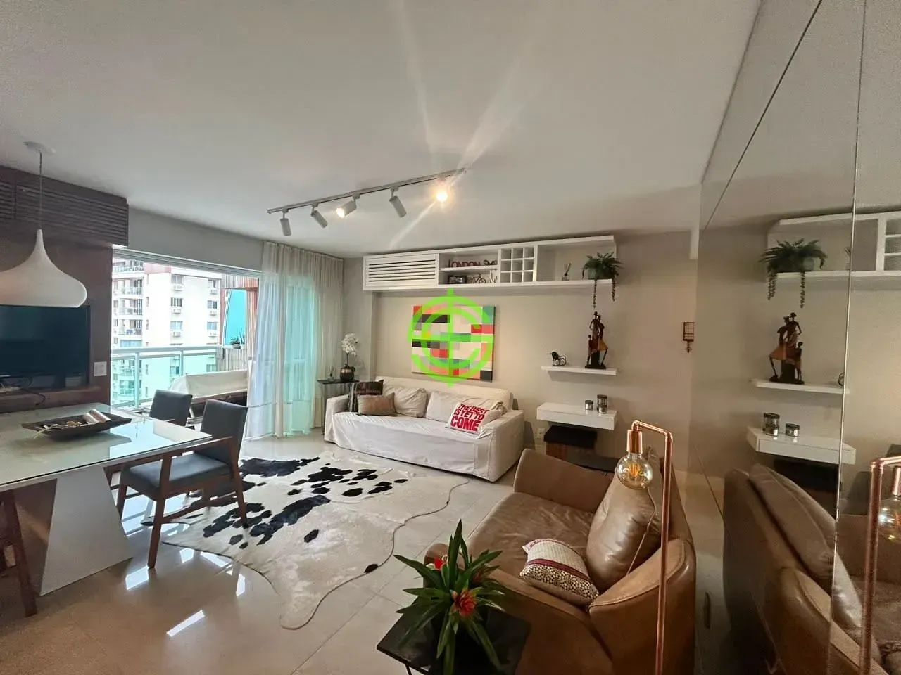 Furnished apartment with 2 bedrooms and 3 bathrooms — photo 11