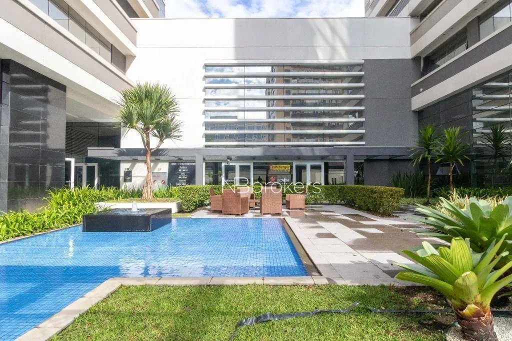 Apartamento mobiliado de 60 m² no 23º andar, com 1 dormitório — photo 18