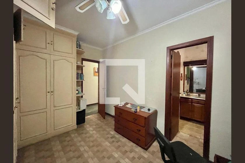 Casa de 300 m² com 4 quartos e 2 vagas — photo 27