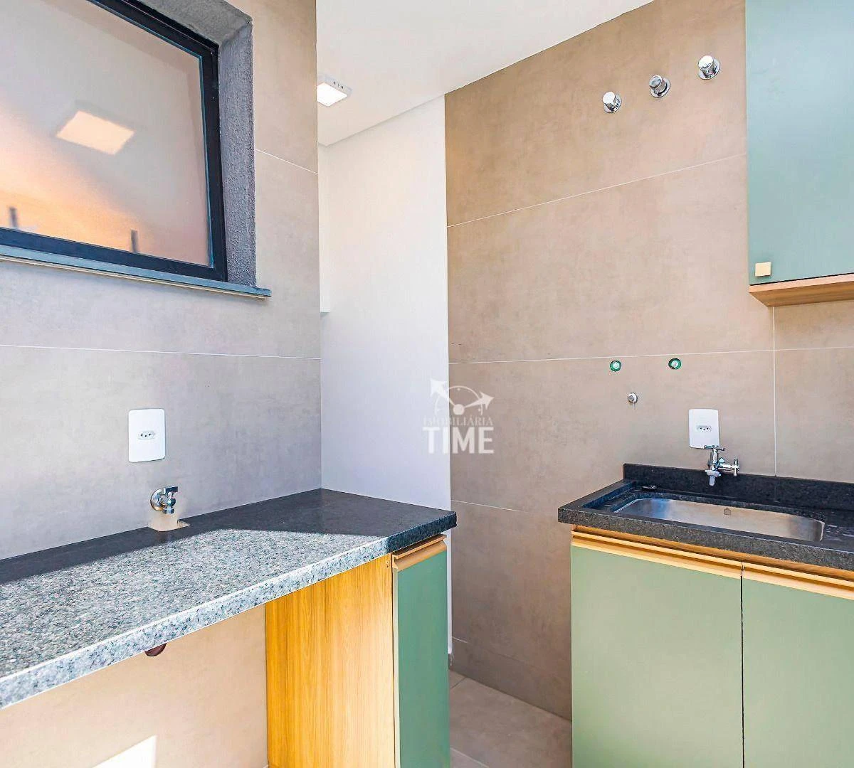 130 m² townhouse with 3 bedrooms, 1 en-suite, 2 parking — photo 7