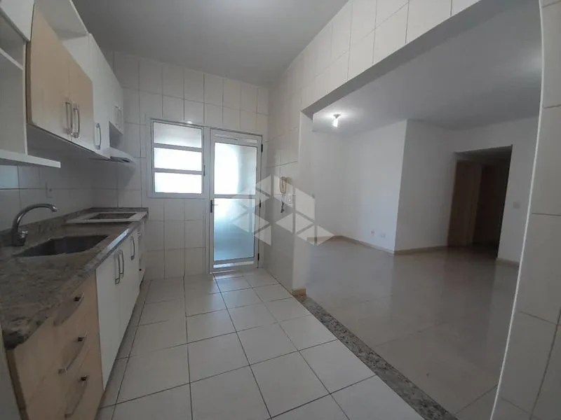95 m² apartment with 3 bedrooms and 2 bathrooms — photo 14