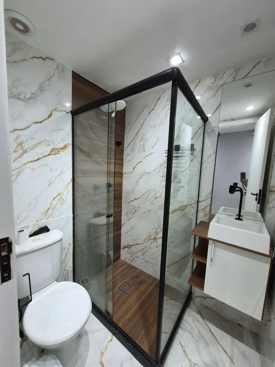 Apartamento de 2 quartos em condomínio com academia — photo 16