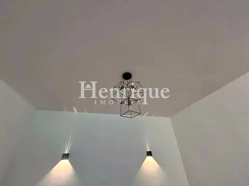 Apartment, 170 m², with wood or laminate floors — photo 24