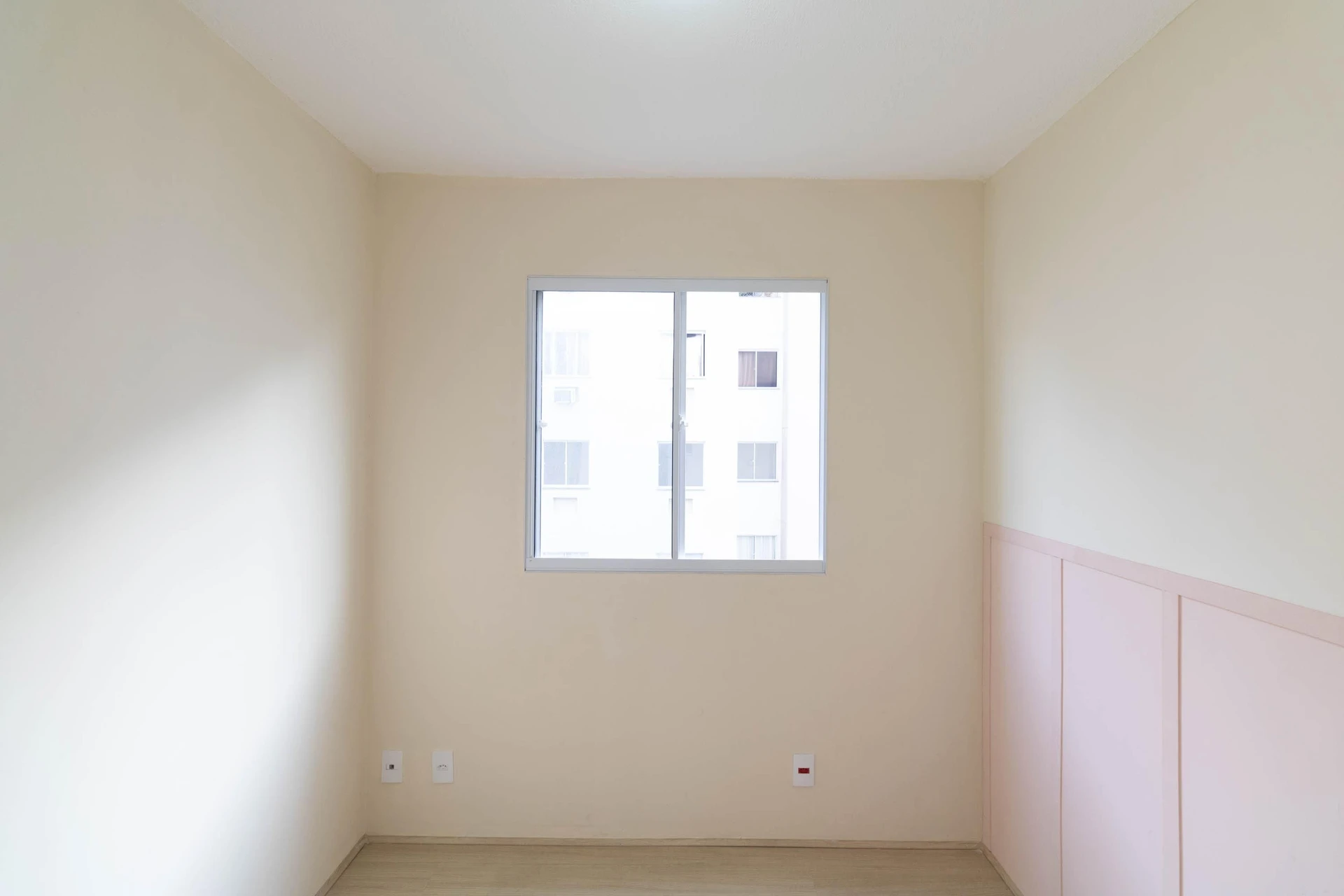 2-bedroom apartment with no parking included — photo 16