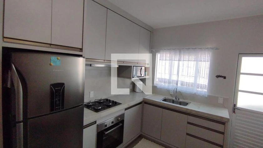 Home office in a 2-bedroom apartment, 84 m² — photo 2