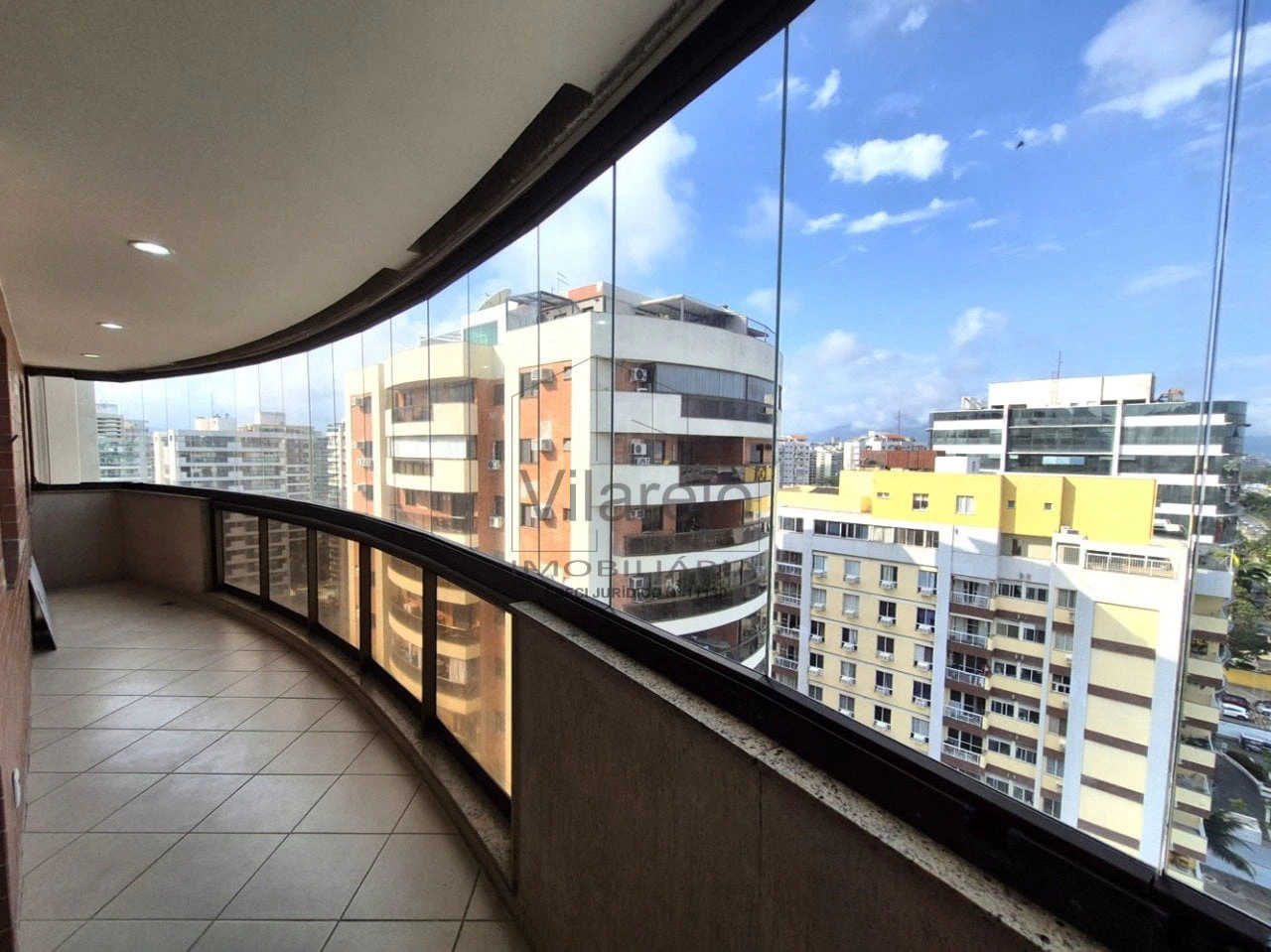 Apartamento com 2 quartos (1 suíte) e cozinha americana 69 m² — photo 11