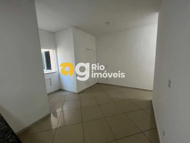 Apartment with closed-off gas kitchen and 3 bedrooms — photo 3