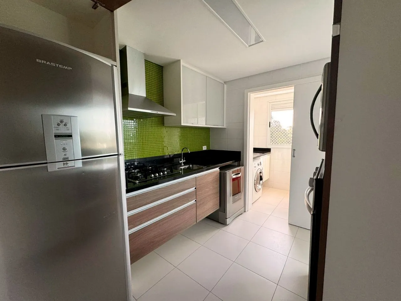 Home office in a 3-bedroom apartment, 141 m² — photo 9