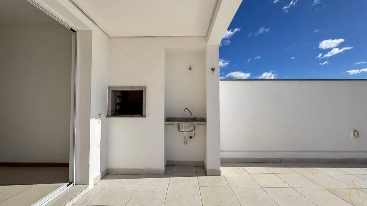 Unfurnished apartment with 3 bedrooms and balcony grill — photo 29