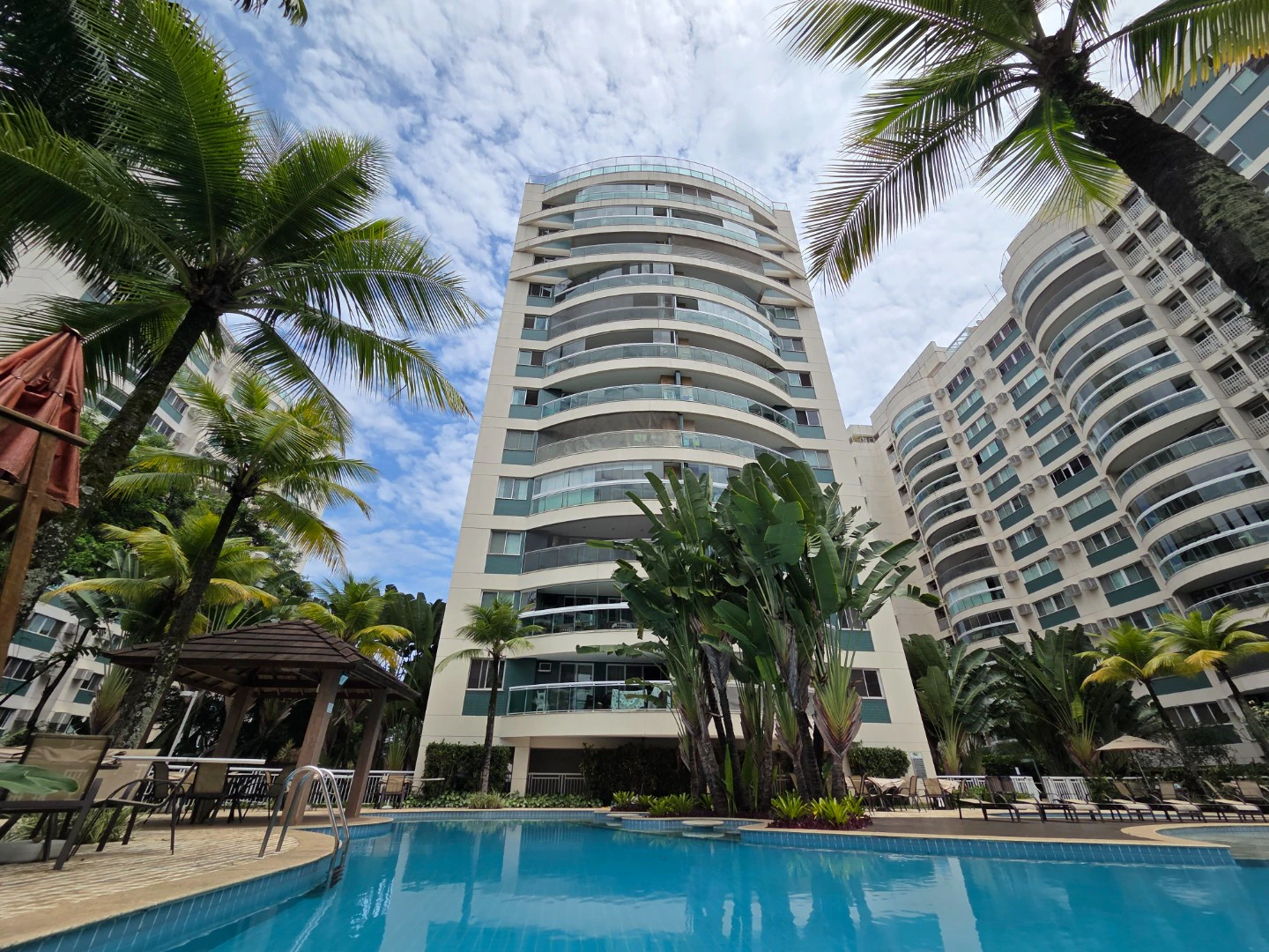 3-bedroom apartment in a building with a sauna — photo 18