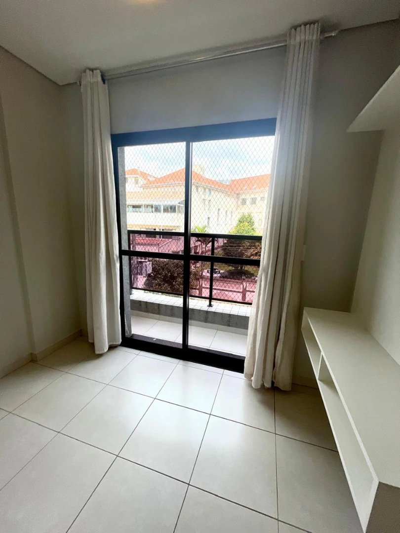 2-bedroom apartment, 1 with its own bathroom, 50 m² — photo 3