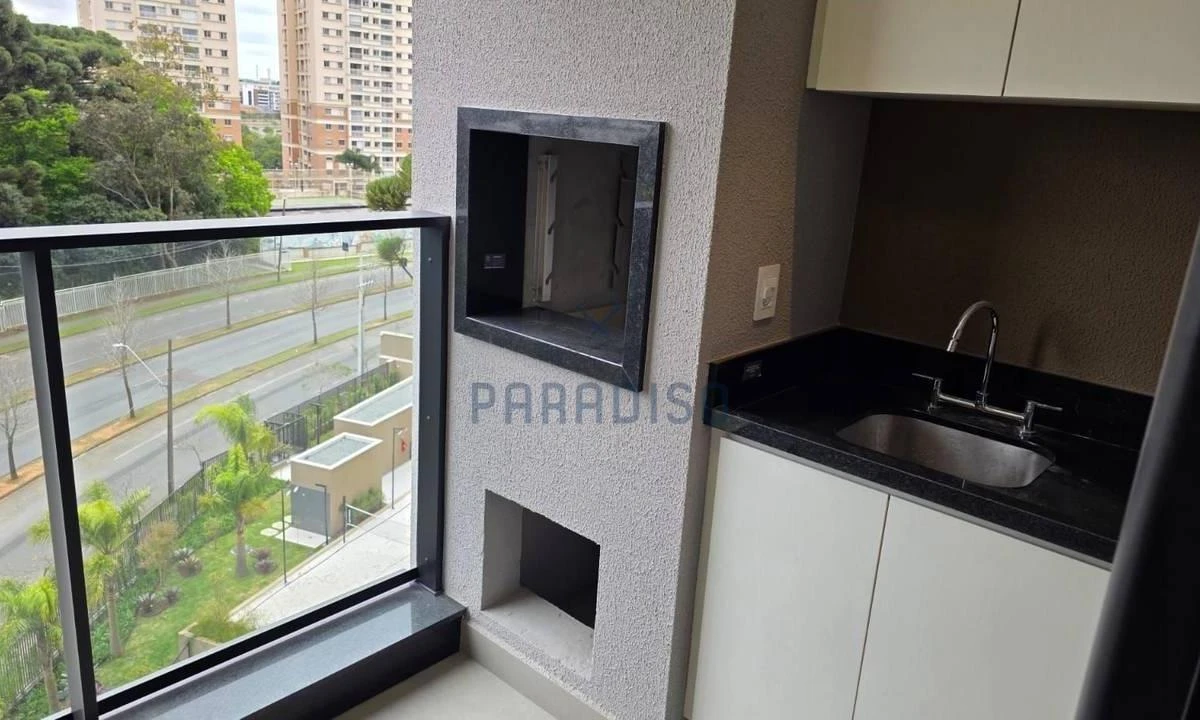 2-bedroom apartment with a grill on the balcony — photo 4