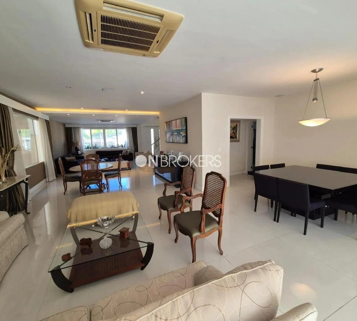 Casa amueblada con 4 suites y 600 m² y 3 plazas — photo 7