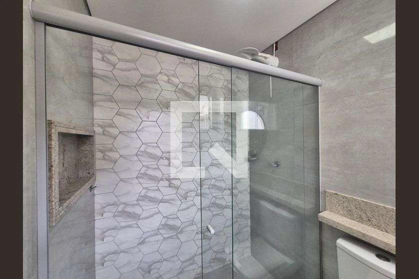 420 m² house with 4 en-suite bedrooms and private garden — photo 22