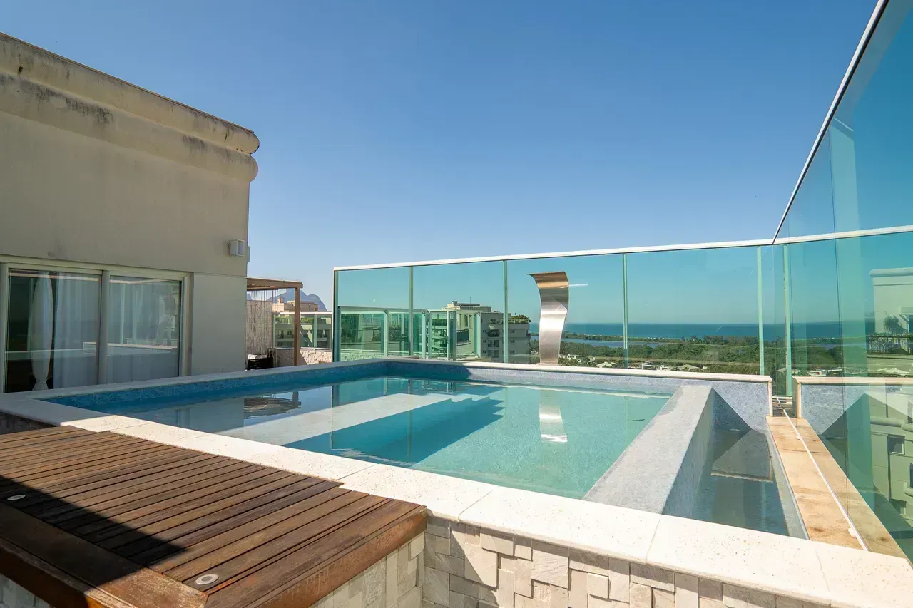 Penthouse with 4 suites and 600 m² in great condition — photo 23