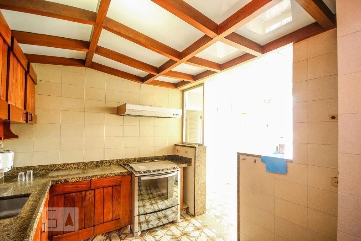 Apartment with 4 bedrooms, 4 baths and 300 m² — photo 17