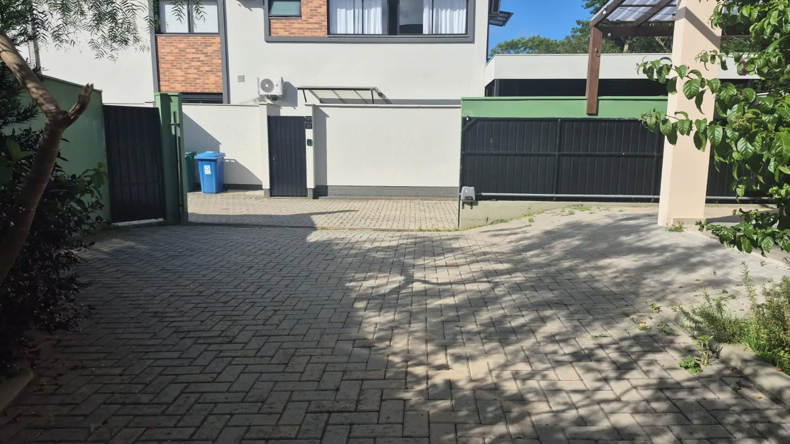 Casa de 3 dormitorios con balcón gourmet — photo 26