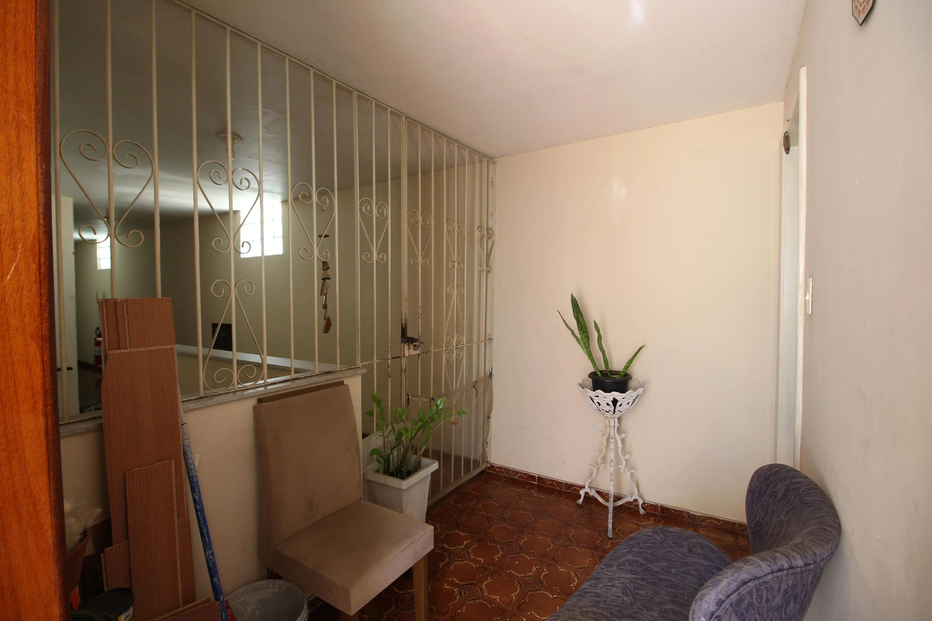 Furnished 2-bedroom apartment with 2 bathrooms — photo 41