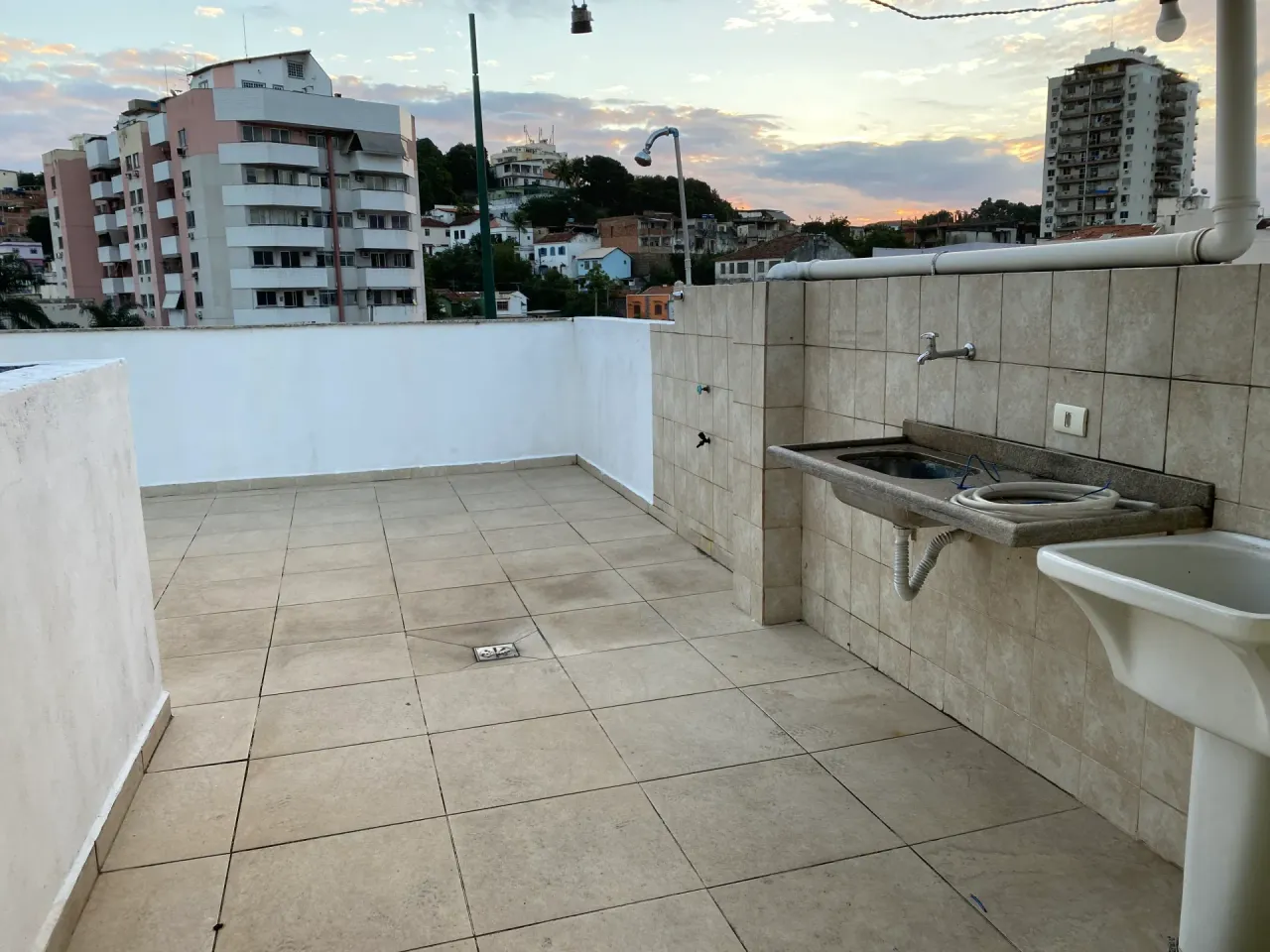 100 m² apartment with 2 bedrooms and 2 bathrooms — photo 5