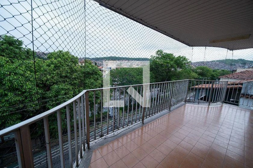 90 m² apartment with a park view and a bathtub — photo 6