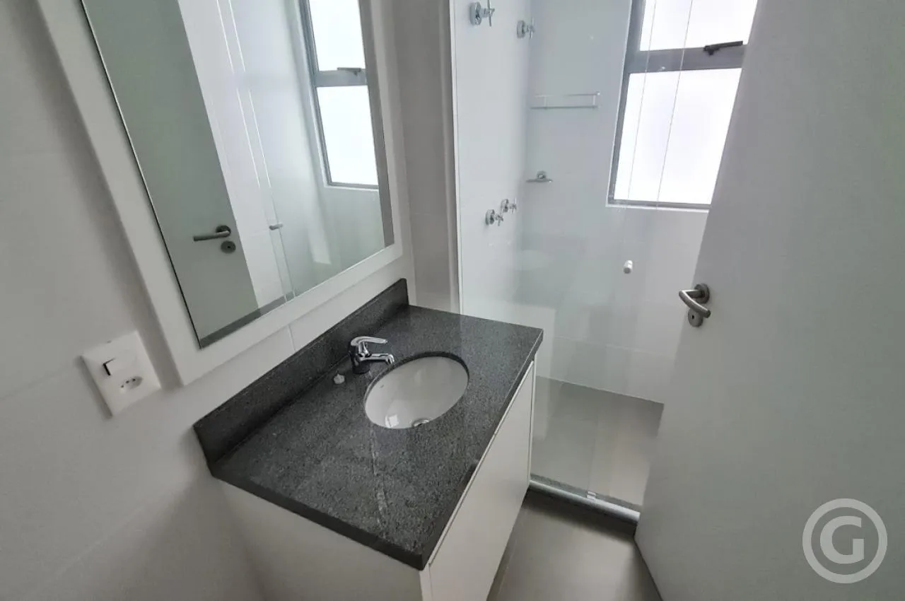 2-bedroom apartment, both with their own bathrooms, 74 m² — photo 18