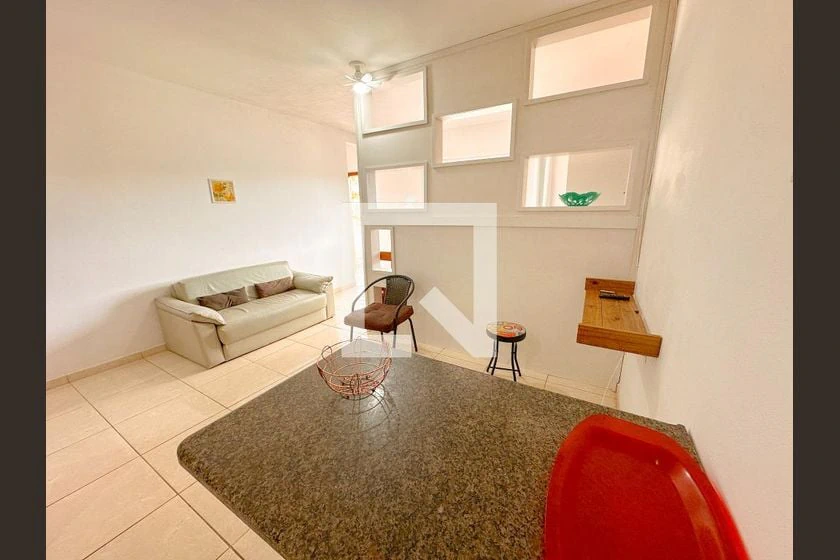 Furnished apartment, 40 m², with floor-to-ceiling windows — photo 15