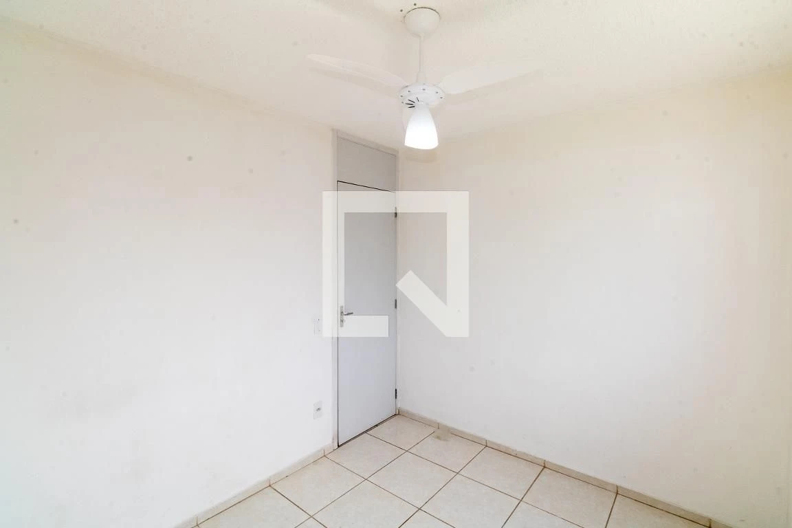 Mountain view in a 2-bedroom apartment, 45 m² — photo 41