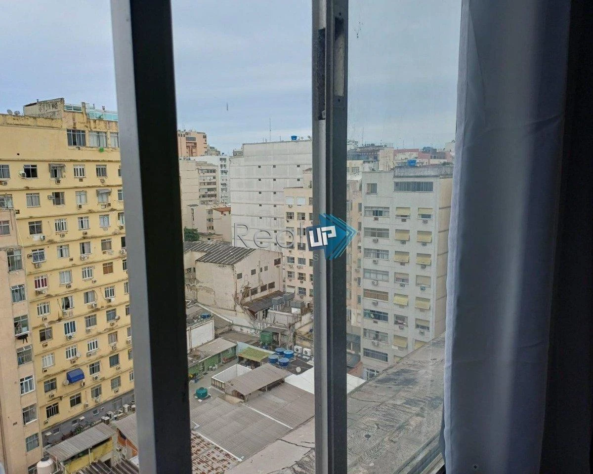 Furnished duplex penthouse with 3 bedrooms and 3 bathrooms — photo 40