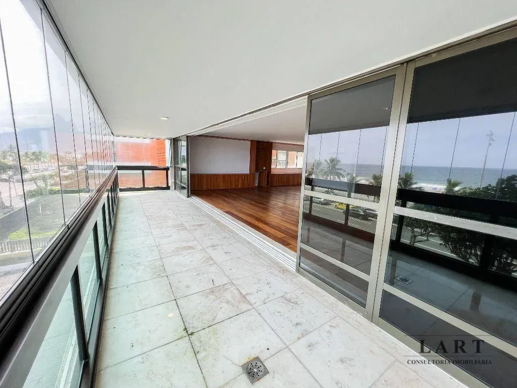 Apartamento com 3 dormitórios e 264 m² com 3 vagas — photo 5