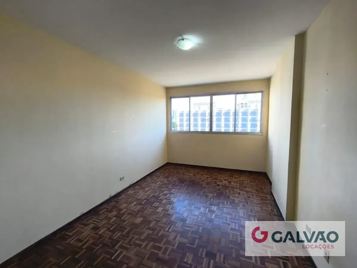 Apartment on the 8th floor with wood or laminate floors — photo 7
