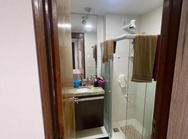 Furnished apartment with 3 bedrooms and 79 m² — photo 7