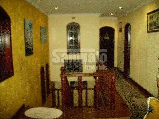4-bedroom house with 2 bathrooms and a balcony grill — photo 23