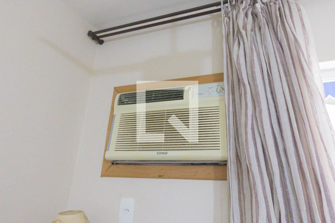 2-bedroom apartment with parking and balcony — photo 34