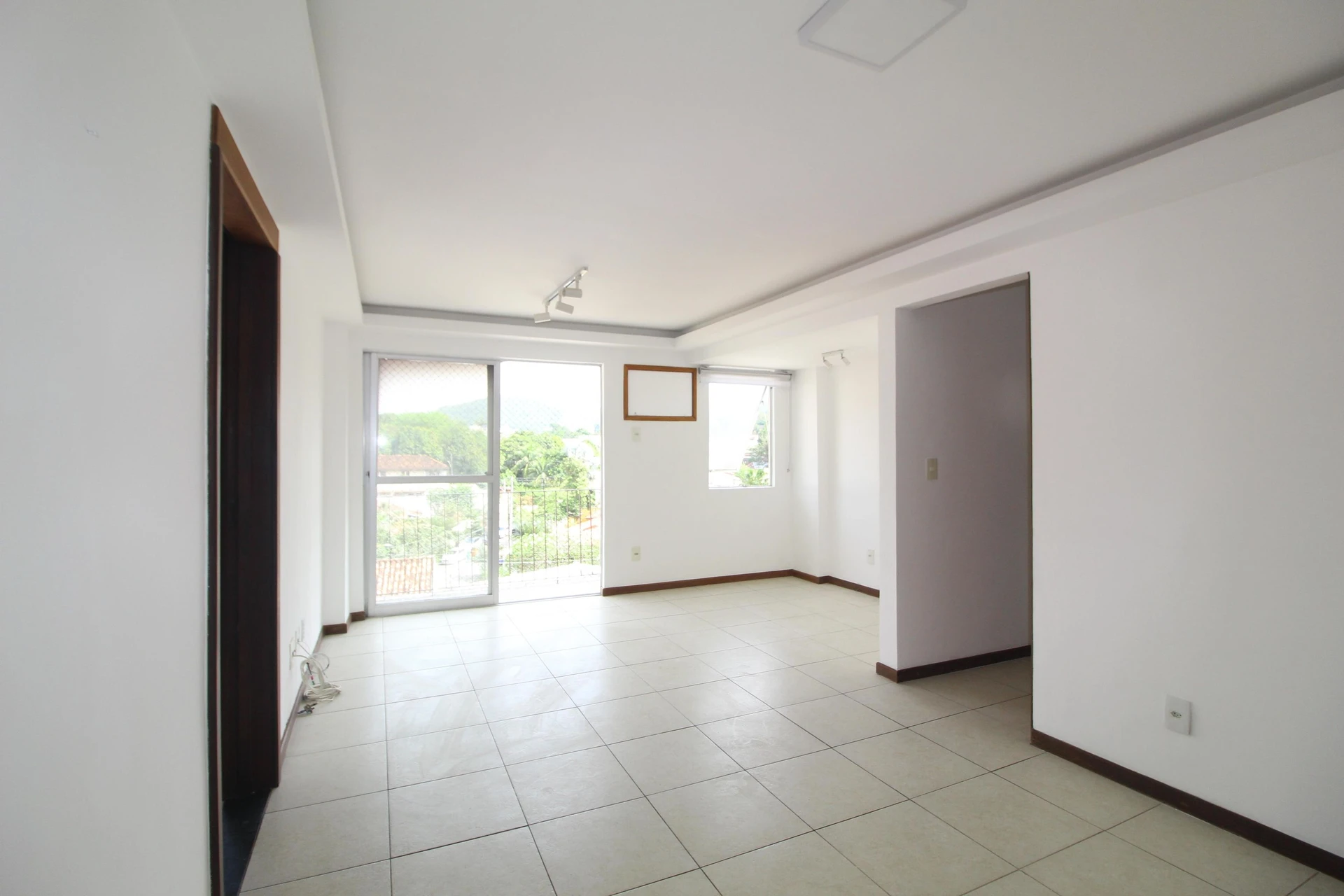 Apartment, 65 m², with a mountain view