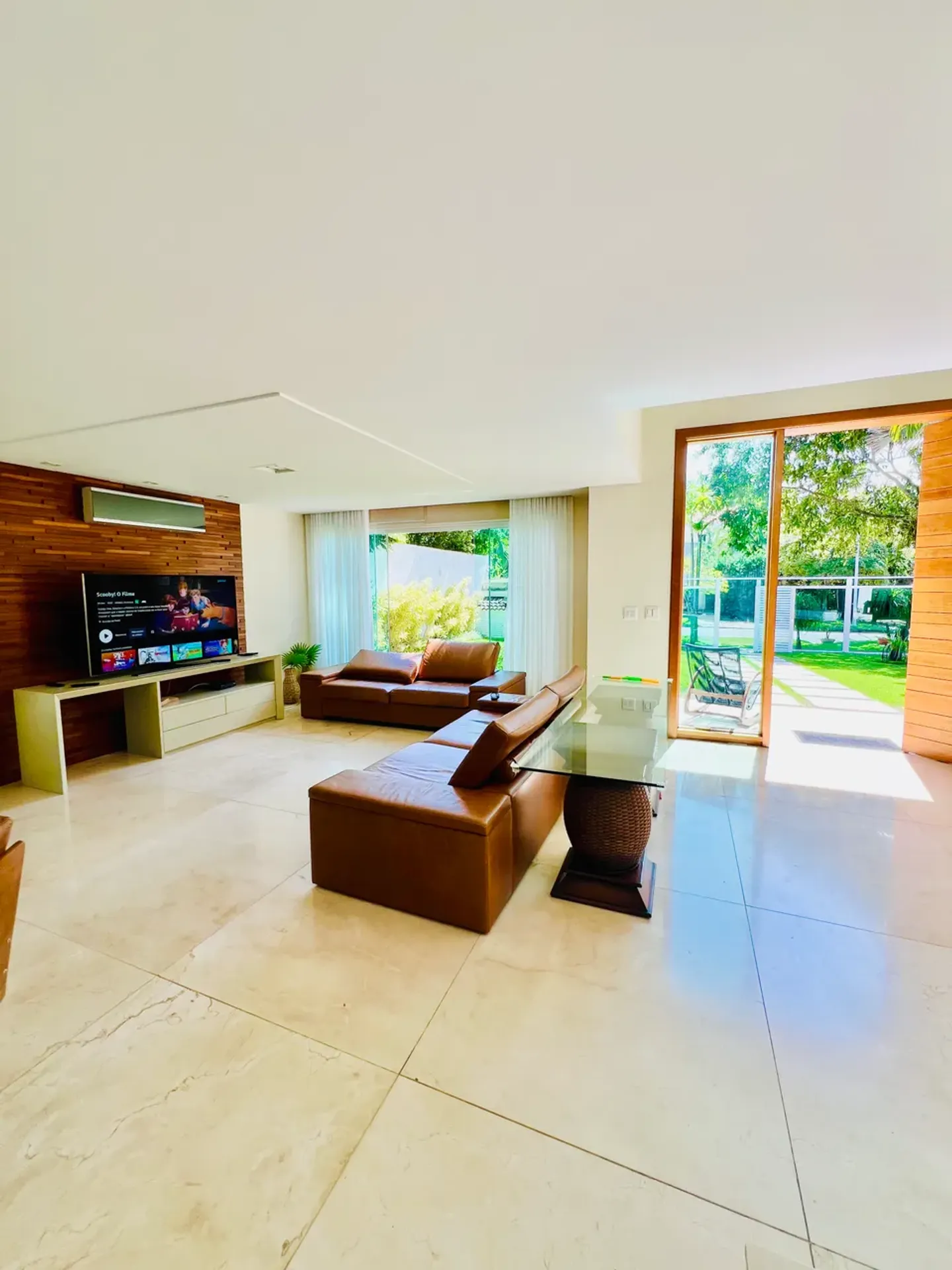 Casa mobiliada com 5 suítes e 640 m² — photo 29