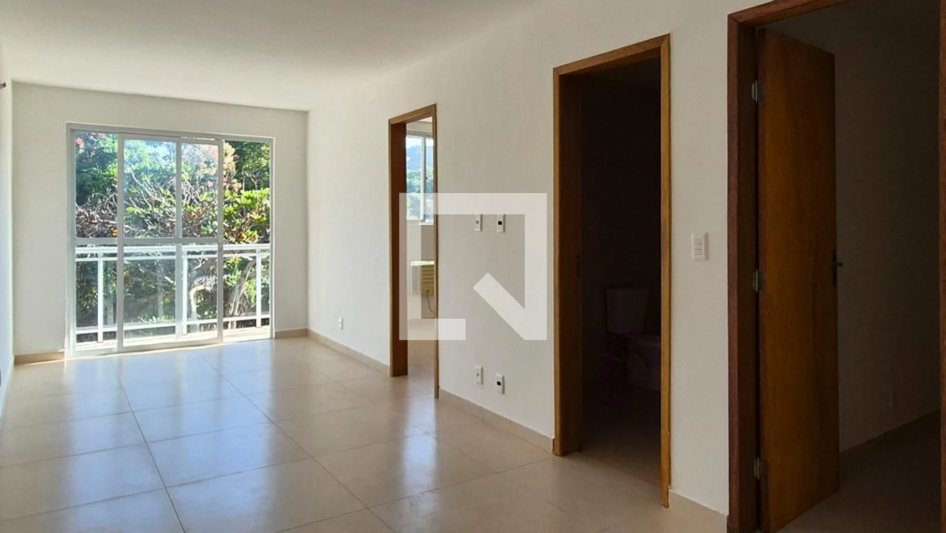 2-bedroom apartment with balcony and mountain view — photo 2