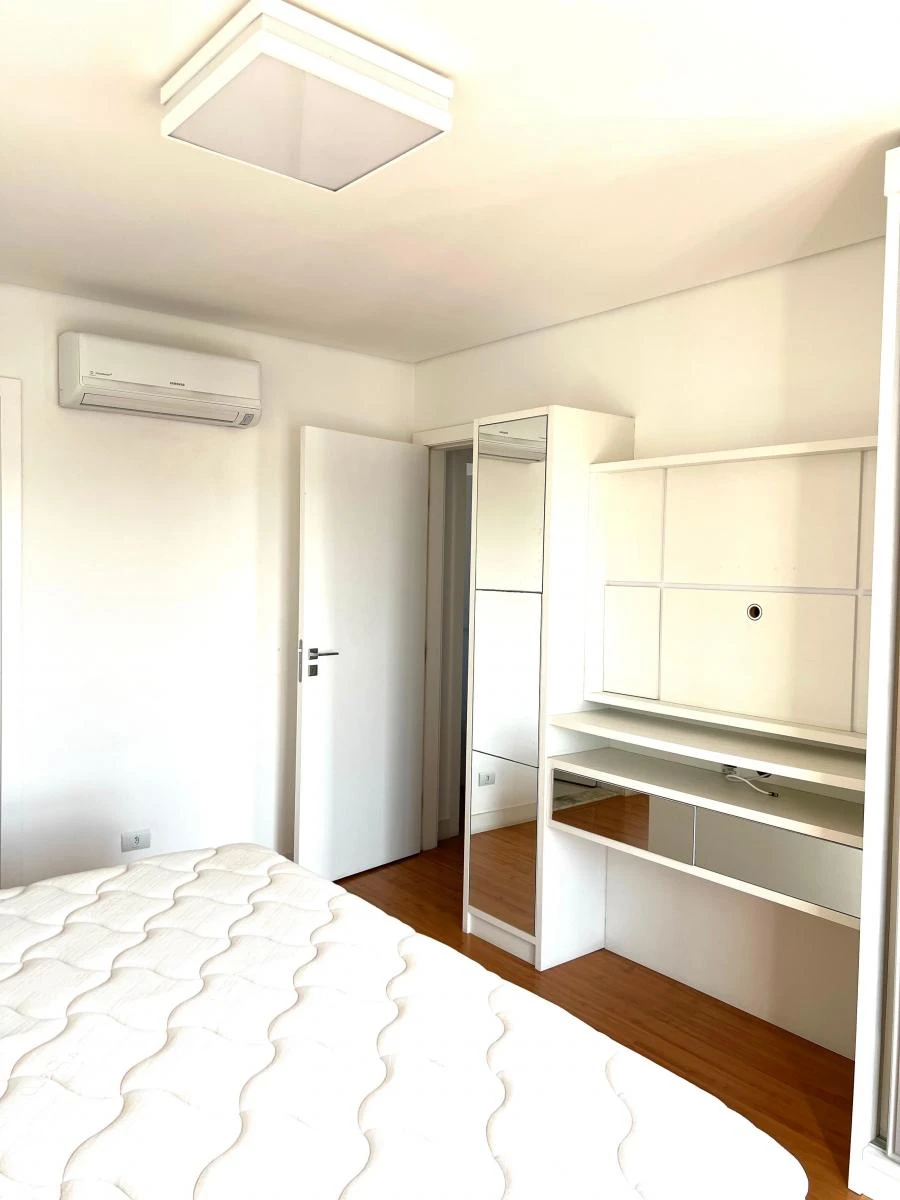 Apartamento de 190 m² con 3 dormitorios y ventanales amplios — photo 4