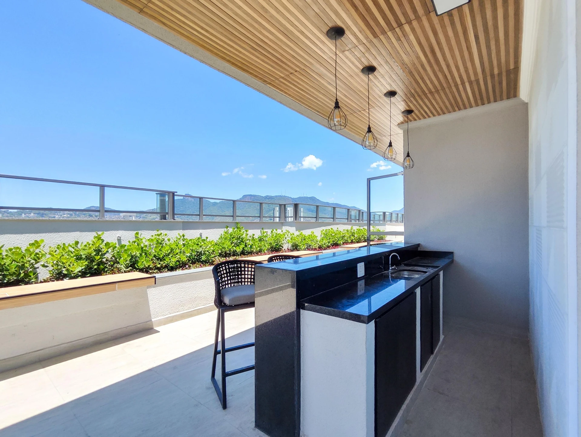 2-bedroom apartment in a building with a sauna — photo 15